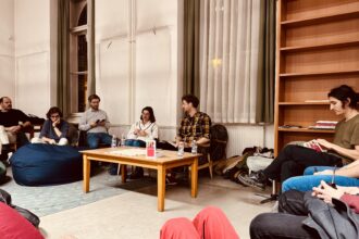 Könyvbemutató szeminárium Éber Márk Áron legutóbbi könyvéről az ELTE BTK-n.